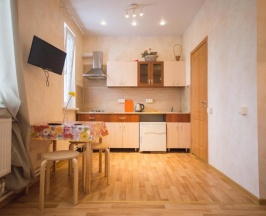 Улучшенные апартаменты в Графское