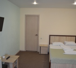 Четырехместный с ванной комнатой в Стандарт