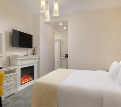 Двухместный двухкомнатный улучшенный номер в Тучков