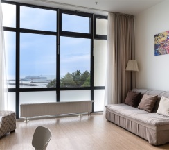 Семейные апартаменты с видом на море (4 этаж) в Real Apartments Sochi