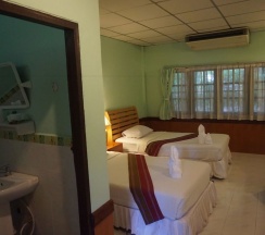 Двухместный номер Standard 2 отдельные кровати в C & C Resort Nangrong