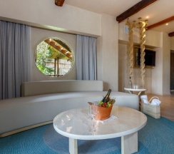 Двухместный номер Shibari Grand Cenote Front двуспальная кровать в Hotel Shibari Tulum - Restaurant & Cenote Club
