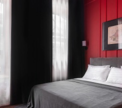 Двухместный номер Superior (двуспальная кровать) в Апартаменты Red room в NikolaevBuilding