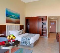 Двухместный номер Superior с красивым видом из окна двуспальная кровать в Pickalbatros Dana Beach Resort - Hurghada