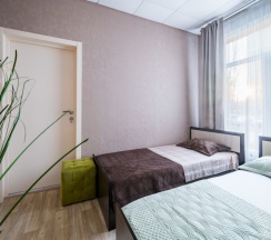 Твин в Room room