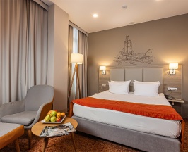 Стандартный номер с видом на город и 1 большой кроватью в Holiday Inn Kaliningrad