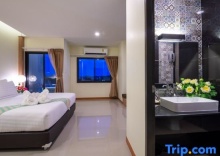 Полулюкс в Pura Nakhon Hotel (SHA Extra Plus)