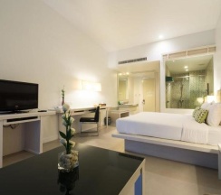 Номер Standard с видом на море в The Briza Beach Resort Khaolak