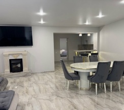 Трехкомнатные апартаменты категории "Люкс" в Astoria Apartments