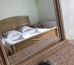 Двухместный номер Standard с балконом (2 отдельные кровати) в Отель Гора