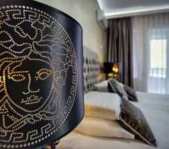 HOTEL 32 в Exclusive Hotel&Apartments