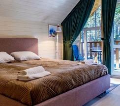 Дом с террасой в Os House