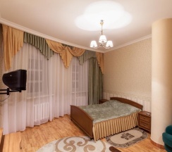 Комната комфорт с 1 двуспальной кроватью (с завтраком) в Классика