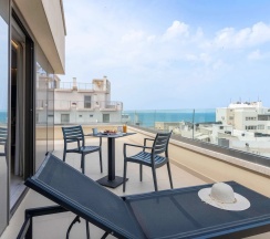 Двухместный номер Deluxe (двуспальная кровать) в Ibis Styles Heraklion Central
