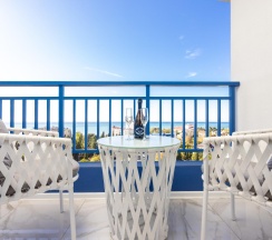 Апартаменты люкс #13 в Sun Apartments ЖК Москва Апарт
