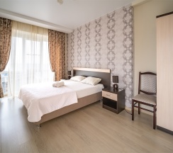 2х комн Люкс с балконом в Loo de luxe