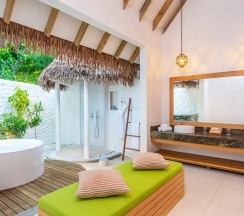 Двухместный полулюкс Beach (двуспальная кровать) в Курорт Cinnamon Dhonveli Maldives