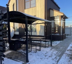 Барнхаус Яхрома (оснащение дома, стоимость банного чана и бани см. Подробнее) в Pavlove Village