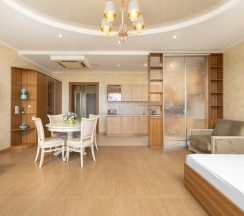 Апартаменты люкс #5 в Sun Apartments ЖК Идеал хаус