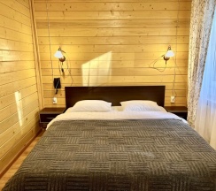 Четырёхместный ОТЕЛЬ 3 в Командор