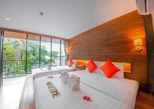 Трёхместный номер Standard в J4 Hotel Samui