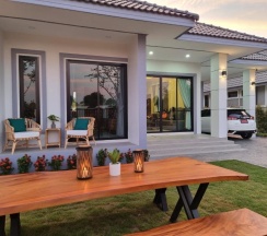 Вилла с 3 комнатами в Baan Dalah Buriram