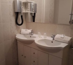 Двухместный номер Standard 2 отдельные кровати в Trianon
