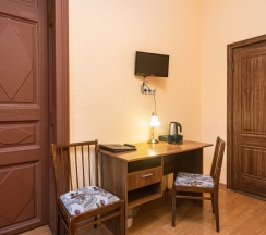 Двухместный номер Комфорт с 2 односпальными кроватями и балконом в Inn 6 line