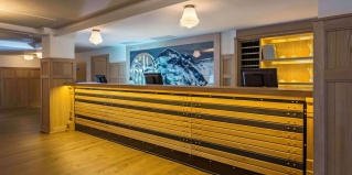 Мадрид: Отель NH Collection Madrid Suecia