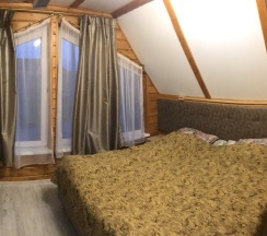 Люкс с двумя спальнями в Дачи Микли