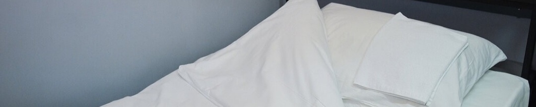  4х местный номер для женщин с 2-мя 2-ух ярусными кроватями в Melius