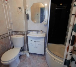 Четырёхместный люкс в Радуга