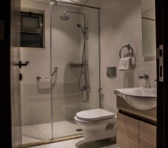 Одноместный люкс Royal с балконом в Naylover Hotel Suites