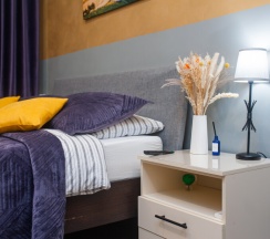 Двухместный номер с кухней, одной двуспальной кроватью с собственной ванной комнатой и дополнительным спальным местом в Goldie Home