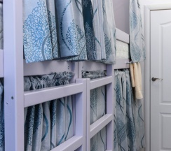 Кровать в общем номере (женский номер) в Рус