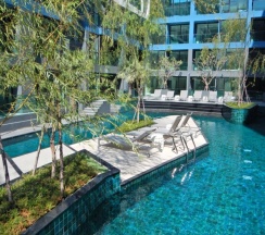 Апартаменты с балконом в Acqua Condominium 2
