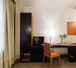 Номер Superior с двуспальной кроватью в Novotel Санкт-Петербург Центр