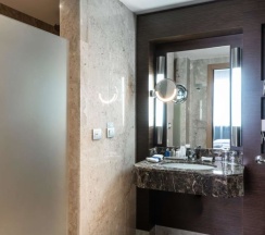 Двухместный номер Standard двуспальная кровать в Radisson Hotel Astana