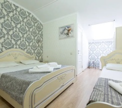 Трехместный номер стандарт в Avsteria