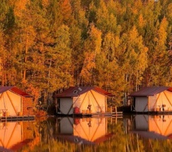 Шатер в Оланга на воде