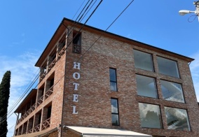 Отель Prehotel в Гудауте