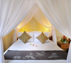 Бунгало Standard с балконом в Hidden Paradise Cottages