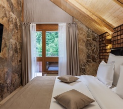 Апартаменты с балконом и видом на горы в Stellar collection chalet, Krasnaya Polyana