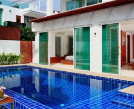 Pool вилла Grand рядом с пляжем в La Flora Resort Patong