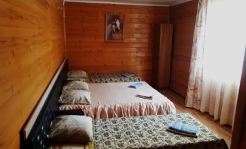 Комната стандарт с 4 односпальными кроватями в Сказка