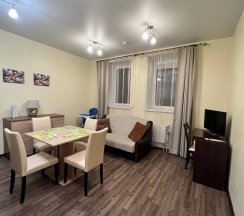 Апартаменты с 2 спальнями в Golden Sun