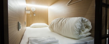 Нижняя капсула в Buran Capsule Hotel