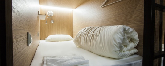 Нижняя капсула в Buran Capsule Hotel