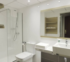 Трёхместный номер Standard с балконом в Hotel Cesar Augustus