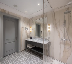 Делюкс с террасой и видом на Кремль в Генрих